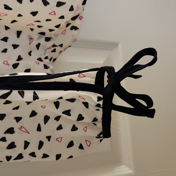 Maurices Heart Blouse - Picture 3 of 5